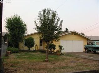 5084 E St, Springfield, OR 97478