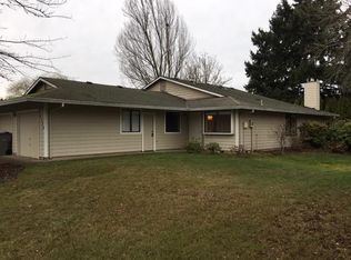 10710 SW Garden Park Pl, Tigard, OR 97223