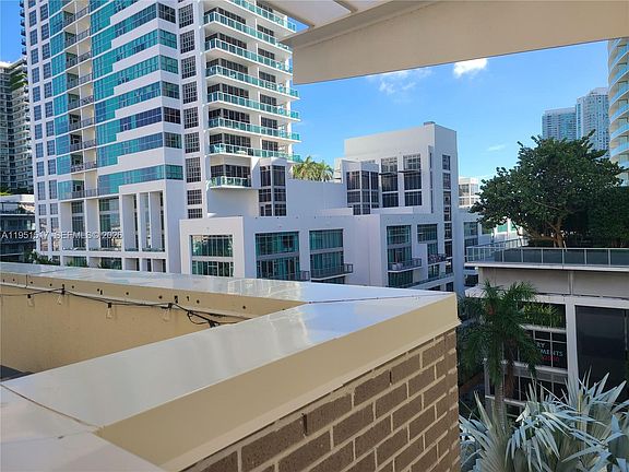 4th image of 3250 NE 1st Ave APT 518