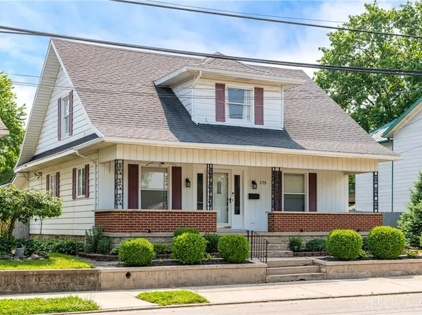209 N Main St, Arcanum, OH 45304