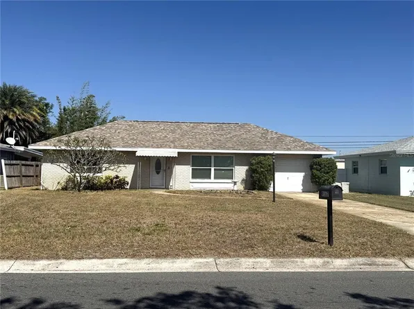 9167 108th St, Seminole, FL 33772