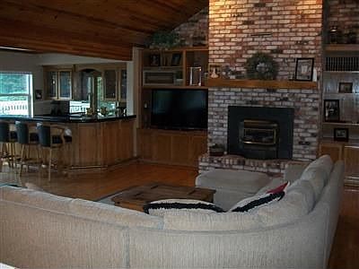 3rd image of 10223 Whitetail Dr
