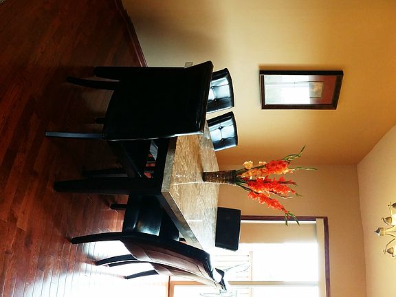 3rd image of 1591 Peach Ct NE