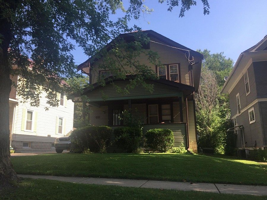 1st image of 651 W Galena Blvd