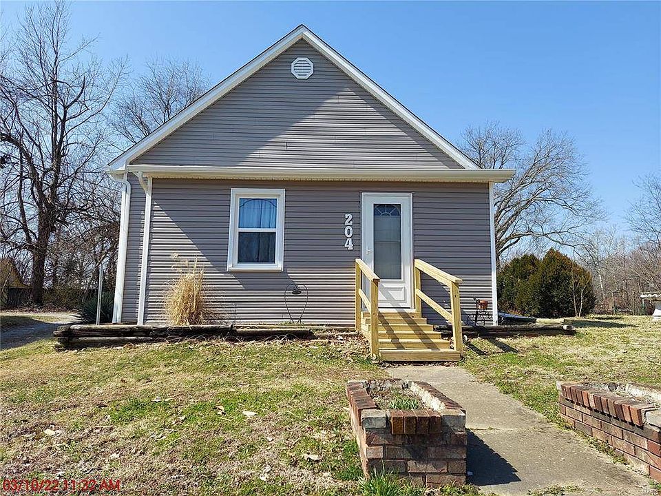 1st image of 204 Water Ave #2