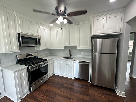 5th image of 2618 Cloyde St