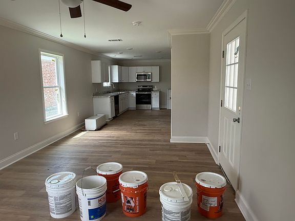 3rd image of 231 Jolie Oaks Blvd