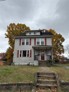 512 E Elizabeth St, New Castle, PA, 16105