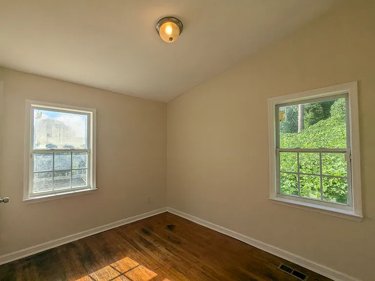 1615 Abner Ter NW — Photo 11
