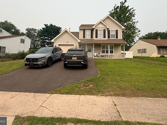 2nd image of 12 Peachton Ln