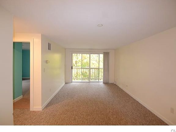4th image of 980 Lindley St #301H