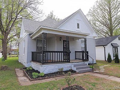 122 W Parker Ave, Chaffee, MO, 63740