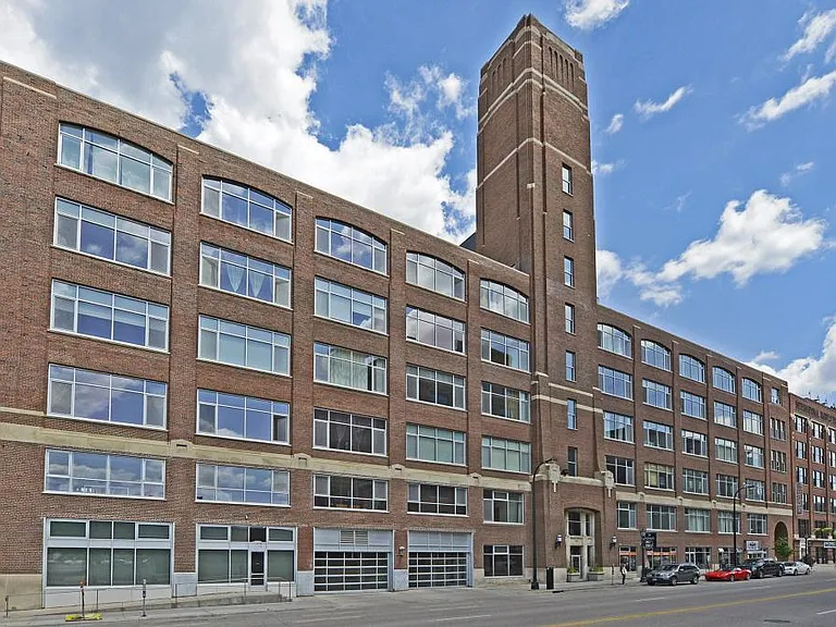 700 Washington Ave N #208 — Photo 17