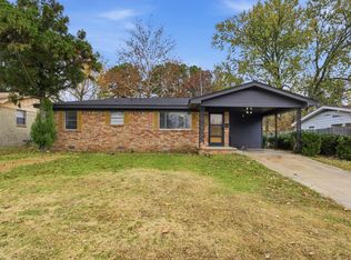 1522 Rebel Dr, Jacksonville, AR 72076