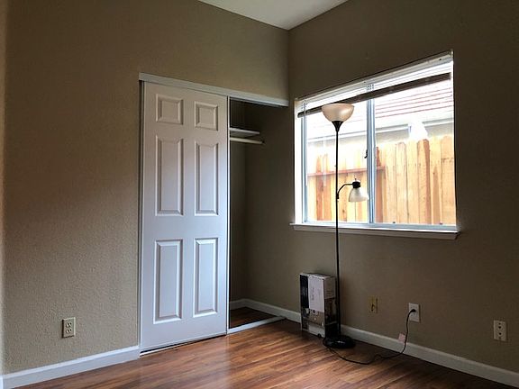 3rd image of 5009 Chaparral Ct