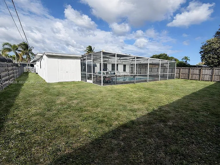 5416 Jefferson St — Photo 5