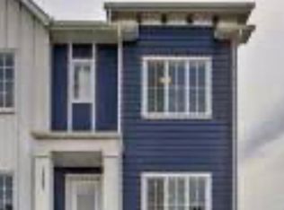 7363 202nd Ave SE, Calgary, AB T3S0E8