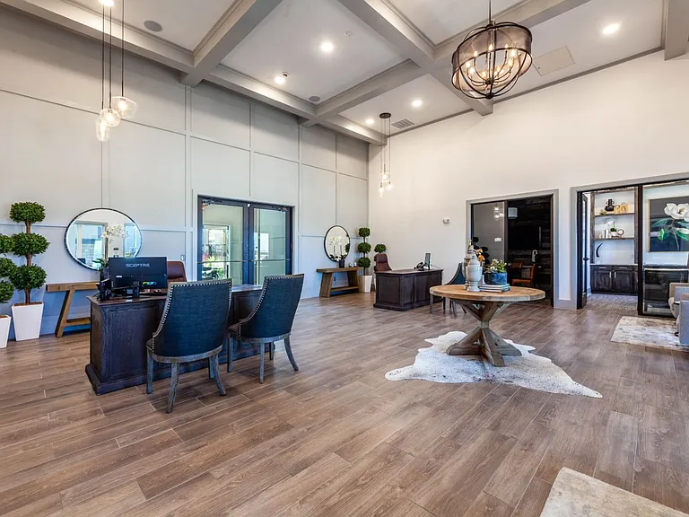 Luxia Grand Prairie — Photo 7