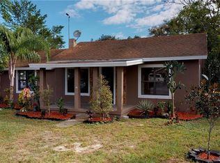 615 Oak St, Auburndale, FL 33823