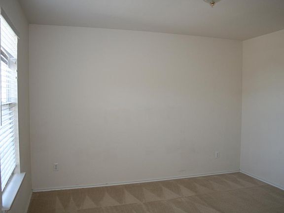 3rd image of 12721 Saint Mary Dr
