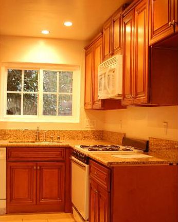 5th image of 61 Suffolk Ave #A