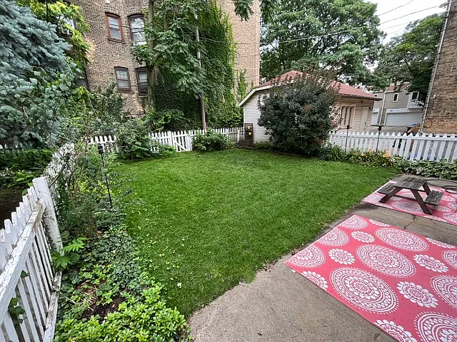 6937 N Hamilton Ave #1 — Photo 22