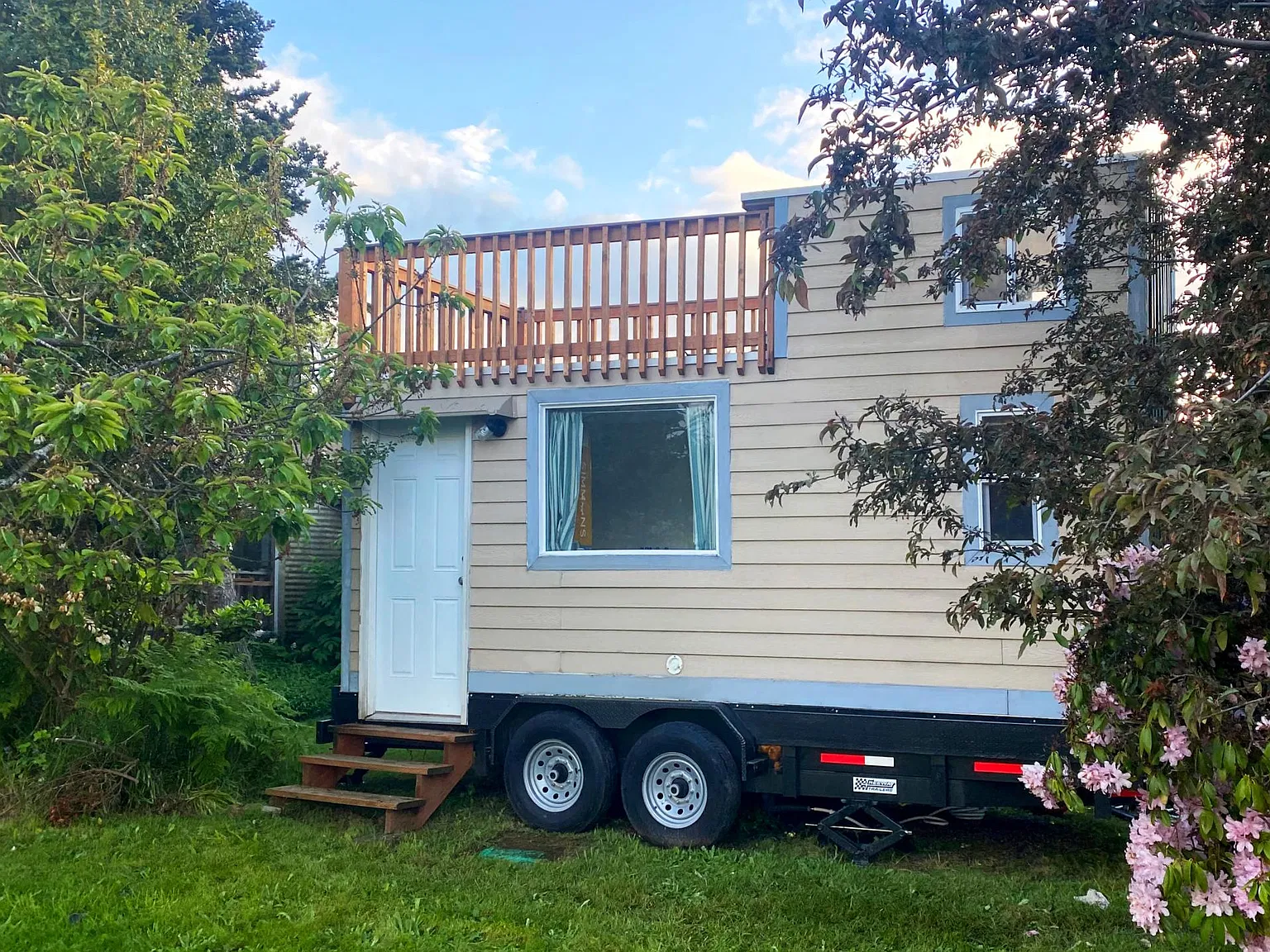 Studio, 200 sqft, $1,000 — Photo 1