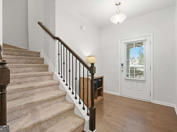 5th image of 5624 Berney Cir