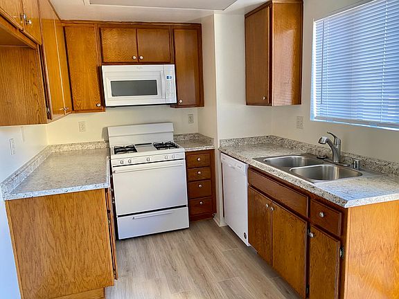 4th image of 721 Shelby St APT 3