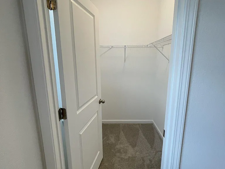 711 Cherry Elm Dr — Photo 31