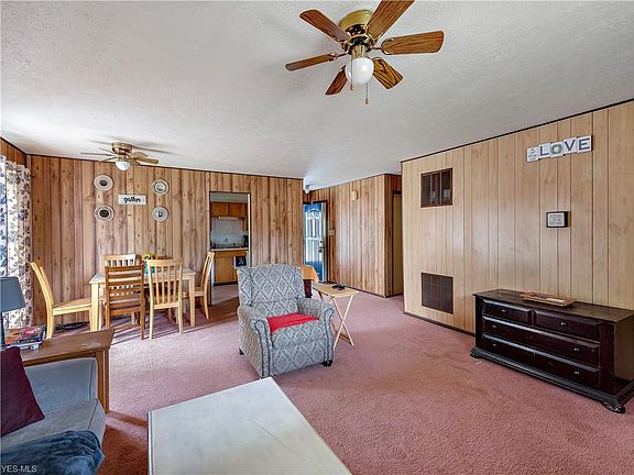 5th image of 3679 Elmhurst Ct