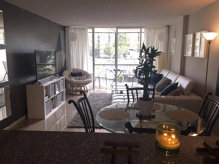 10 Royal Palm Way #2030 — Photo 6