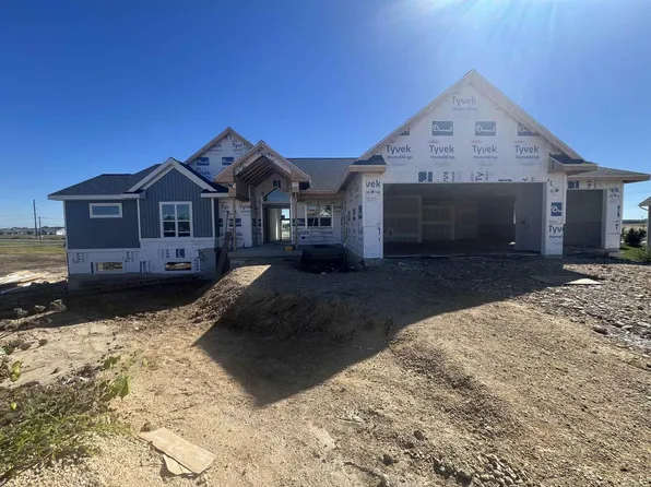 2925 Latigo Trace, Sun Prairie, WI 53590