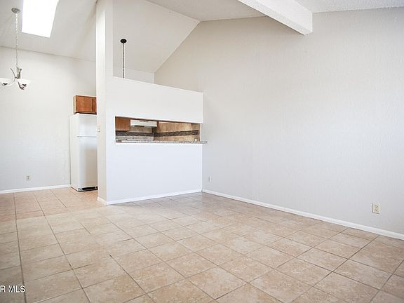 5th image of 10007 Caribou Dr Unit A