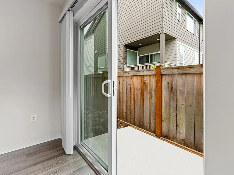 13628 Manor Way #C4 — Photo 11