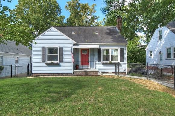 1st image of 2212 Cypress St