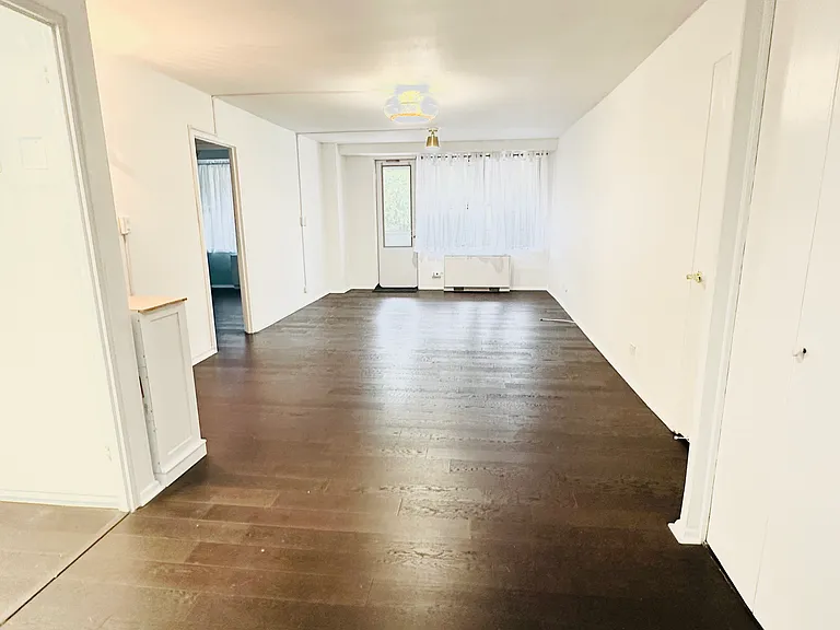 1600 Hagys Ford Rd #3P — Photo 8