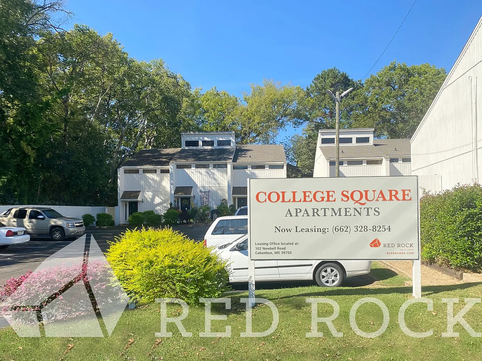 College Square Apartments - Columbus, MS — Photo 4