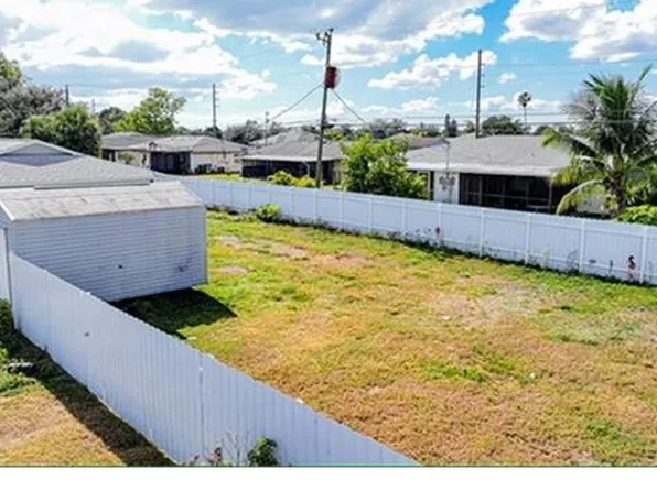 502 Ne 25th Ave, Cape Coral, FL