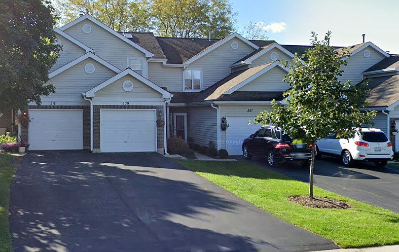 1st image of 507 Woodhaven Dr
