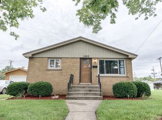 1605 Richmond Cir, Joliet, IL 60435