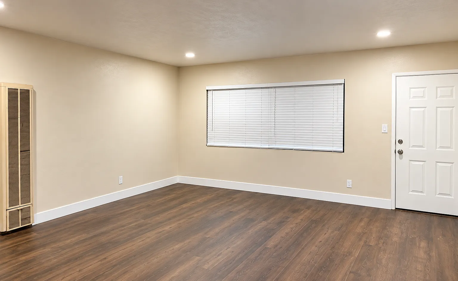 2 bed, $2,800 — Photo 2