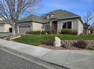 1115 S Harrison St, Kennewick, WA 99338