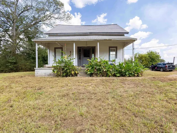 4122 Jacksonville St, Heflin, AL 36264