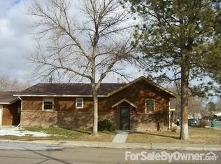 828 Elm St, Windsor, CO 80550