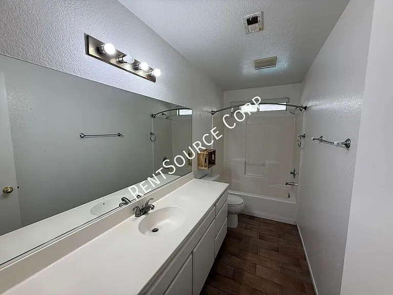 40333 Argyle Ln — Photo 9