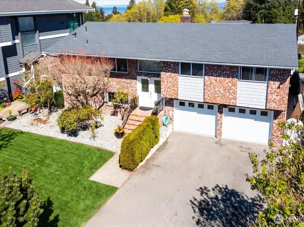 944 Maple Street, Edmonds, WA 98020