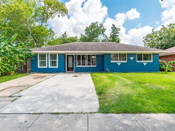 517 Marleen St, Houston, TX 77034