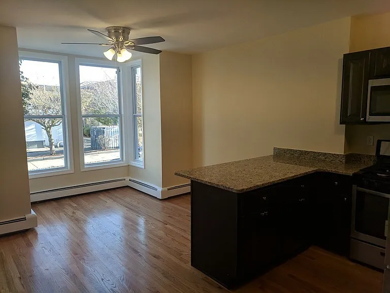 80 Havre St #2 — Photo 7