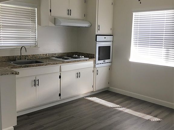 4th image of 2510 Alhambra Dr APT C
